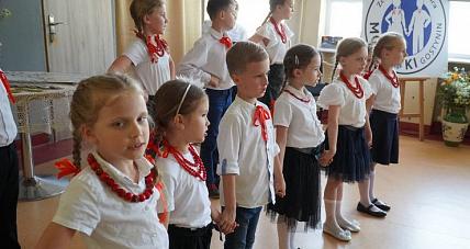 Piękny Występ ?modroków” [zdję...