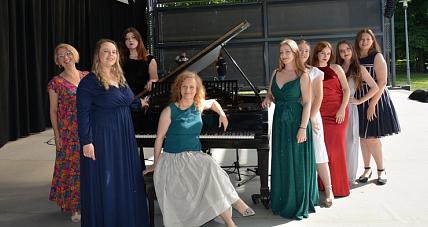 Zaśpiewali Na Sannickiej ...