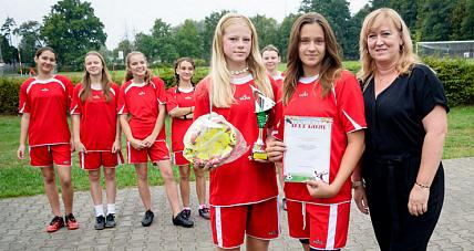 Dziewczęta Z Sp1 Wygrały M...