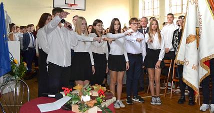 ślubowanie Pierwszoklasistów W...