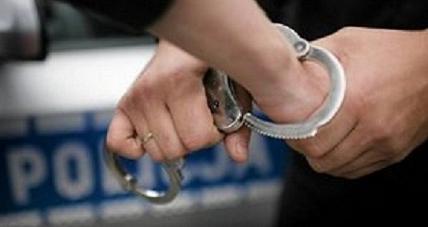 Zaatakowali Dwóch Mężczyzn Ma...