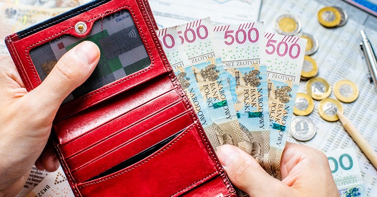Banki i parabanki będą niepocieszone. Tylko 13,2 proc. Polaków chce zapożyczyć się w celu organizacji świąt