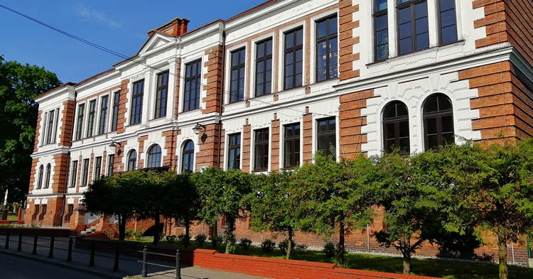 Ogólnopolski ranking szkół ponadgimnazjalnych 2024. LO Gostynin i Zespół Szkół w zestawieniu