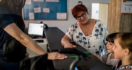 Zostań Pracownikiem Esok ...