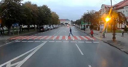 Piesi I Rowerzyści Na Drogach ...