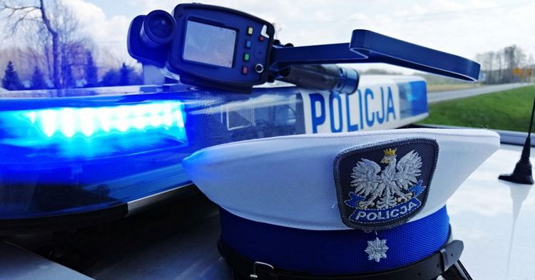 Jechał ponad dwa razy szybciej niż pozwalają przepisy. Stracił prawo jazdy