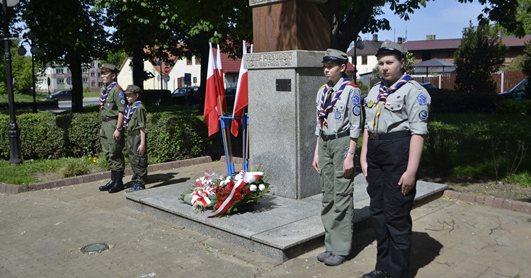 Obchody 233. rocznicy Uchwalenia Konstytucji 3 maja bez burmistrza Kalinowskiego [ZDJĘCIA]