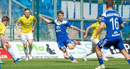 Piękny Gol Na Wagę Zwycięstwa!