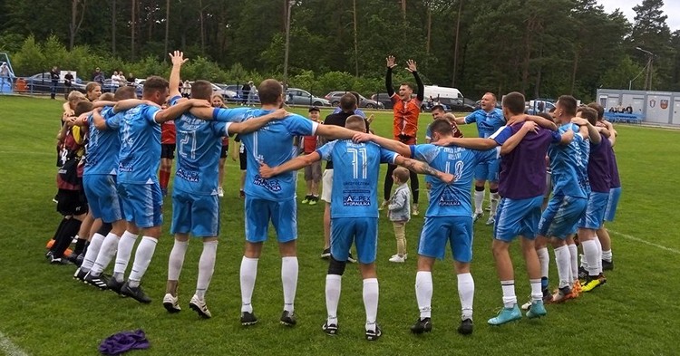 Piłkarska LO i A-Klasa: zwycięstwo Szopena, Błyskawica Lucień niemal pewna spadku [ZDJĘCIA]