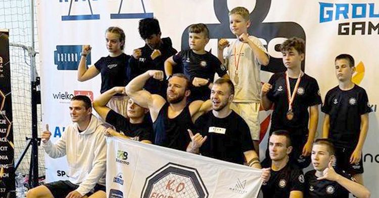 Krystian Buła MVP Mistrzostw Polski w Radomiu. Złoto dla KO Fight Team Gostynin [ZDJĘCIA]