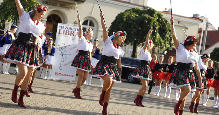 Gostynin zatańczył z Mażoretkami [ZDJĘCIA]