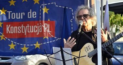 Tadeusz Woźniak Nie żyje. Z...