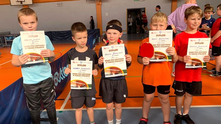 Grand Prix Gostynina w Tenisie Stołowym 2024. Wyniki I turnieju [ZDJĘCIA]