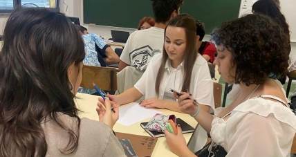 Gostynińscy Licealiści Poznali P...