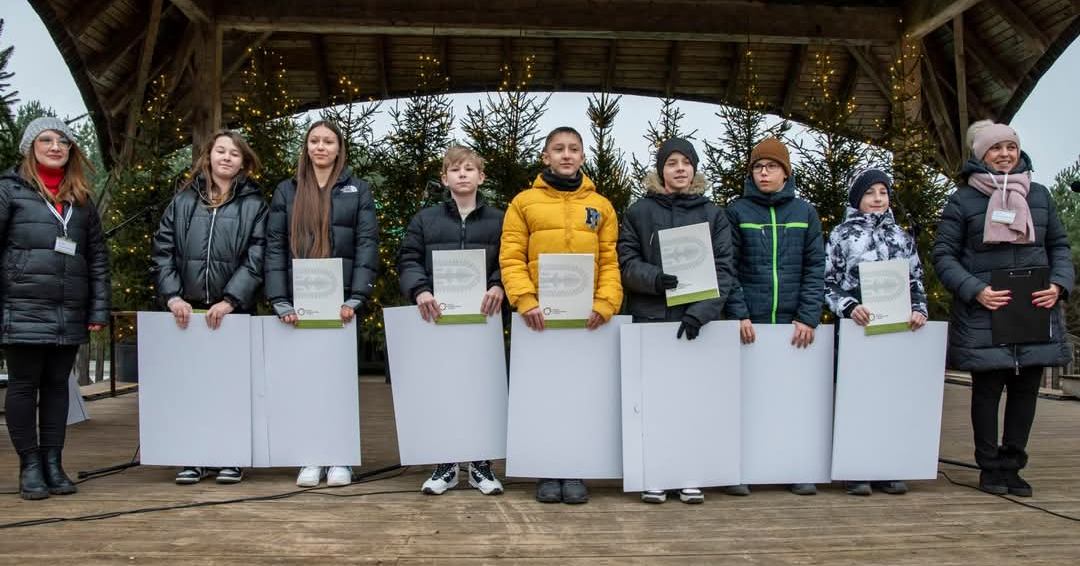 Uczniowie SP5 Gostynin laureatami konkursu pt. "Szopka betlejemska. Małe dzieło sztuki" [ZDJĘCIA]