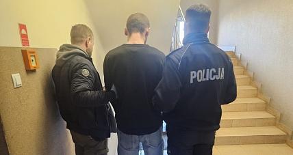 Siłą Wsadzili Do Samochodu, W...