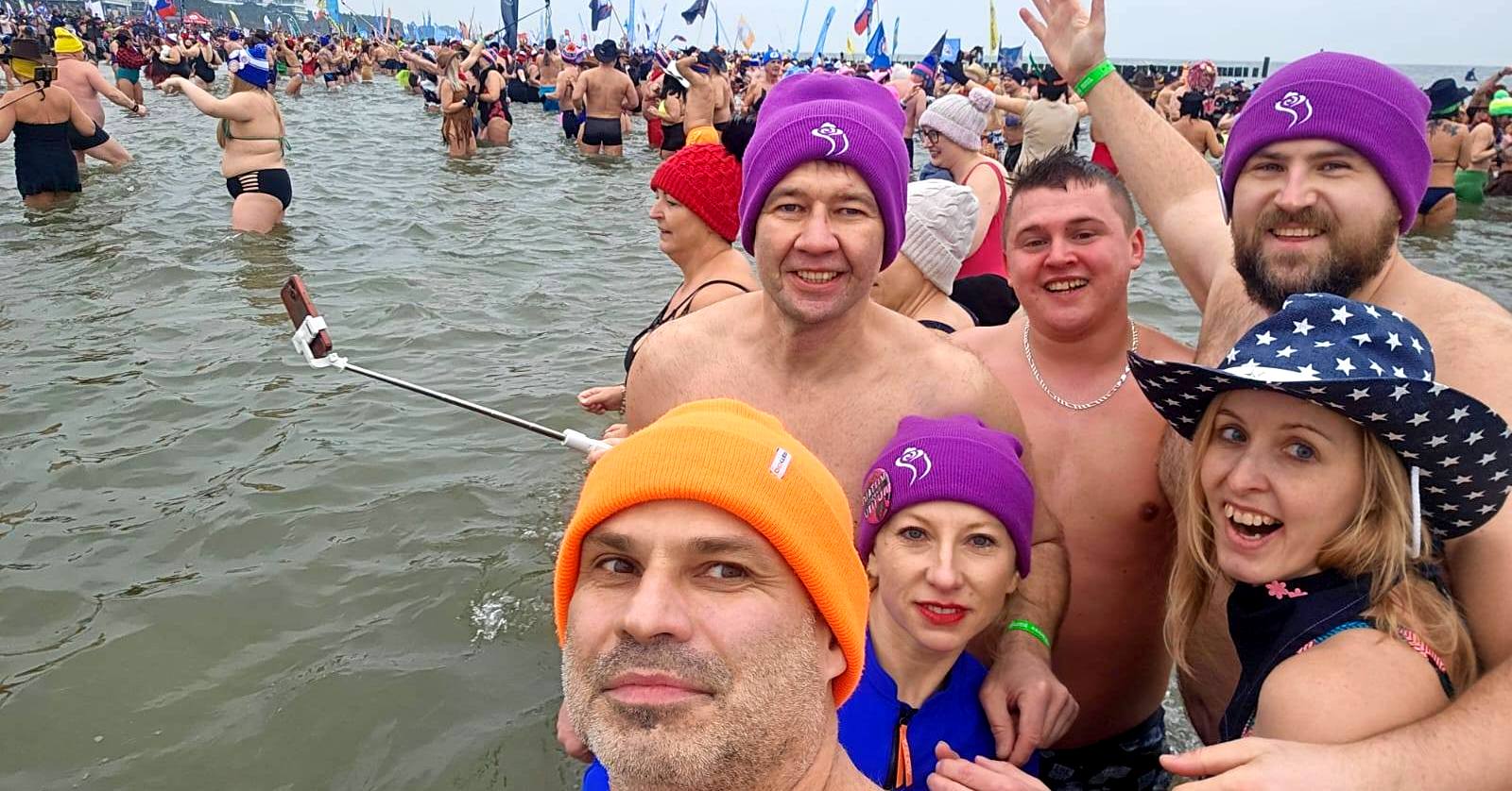 Ponad 8 tysięcy morsów w jednym miejscu! Międzynarodowy zlot w Mielnie [ZDJĘCIA]