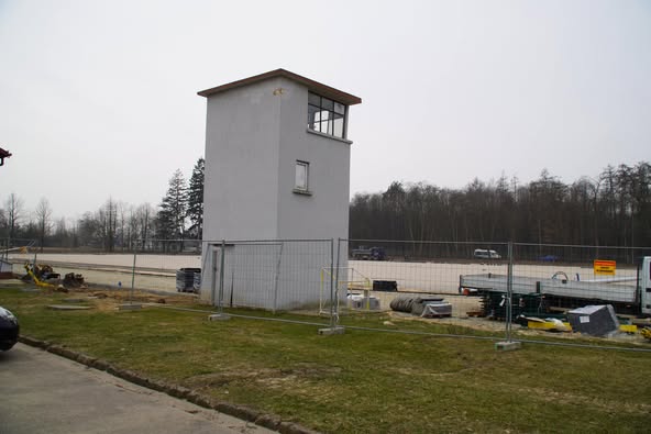 Sportowa metamorfoza Gostynina. Stadion nabiera nowoczesnego wyglądu [ZDJĘCIA]