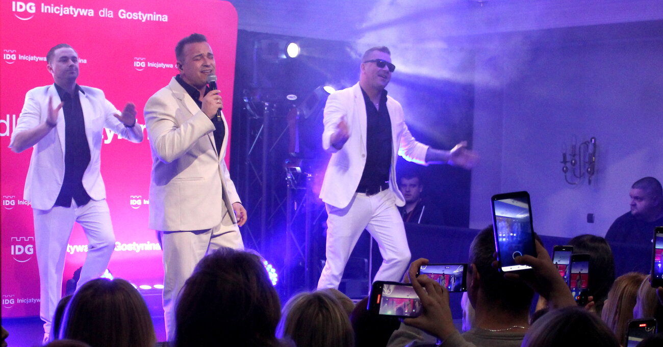 Weekend zagrał podczas "Koncertu dla Zakochanych" w Gostyninie [ZDJĘCIA]