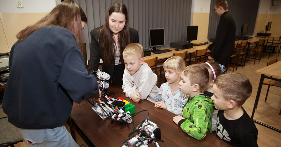 Dzień Otwarty w "Trójce" – nauka i zabawa w jednym [ZDJĘCIA]