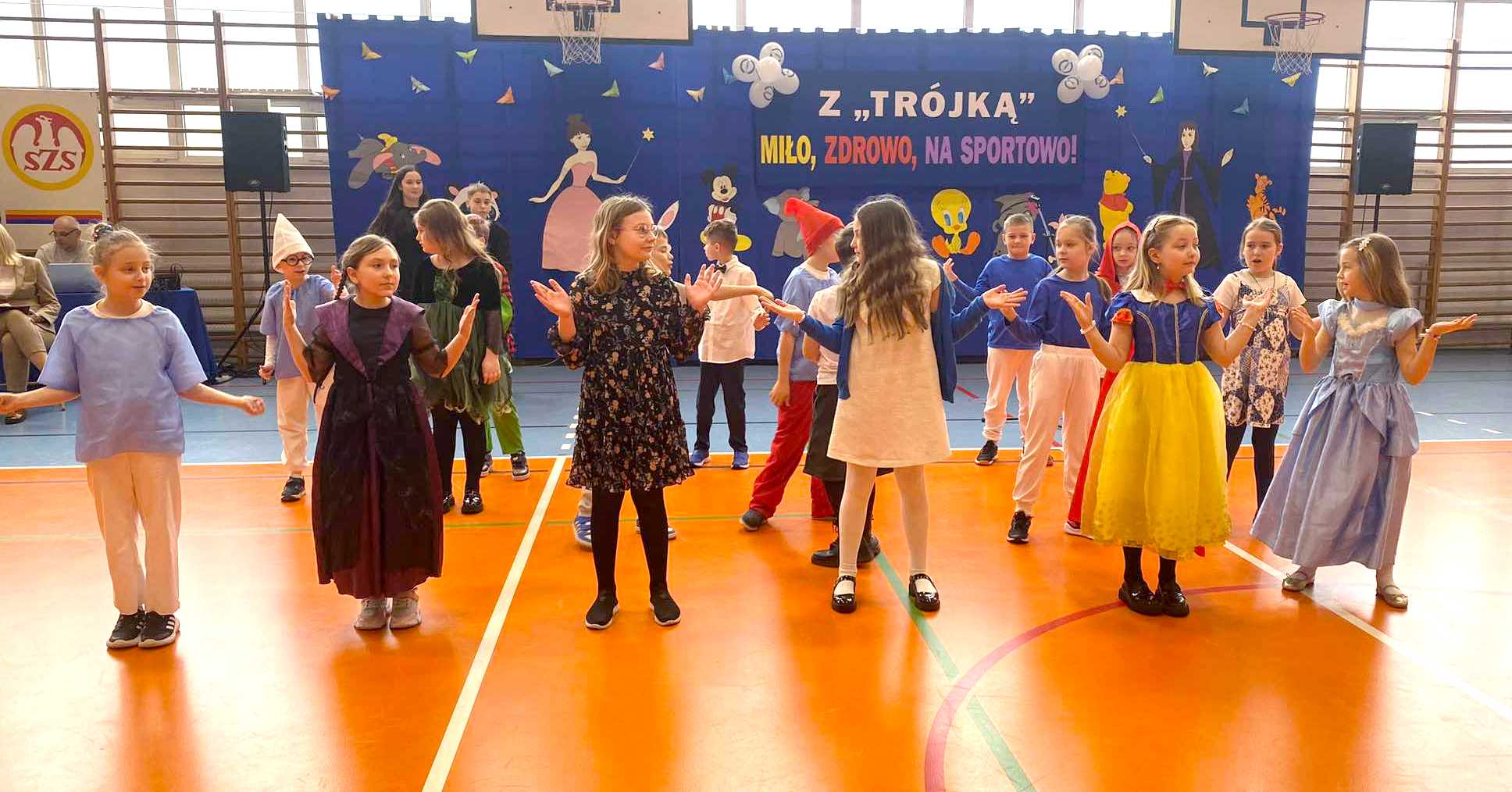 Przedszkolaki z wizytą w SP nr 3 w Gostyninie - dzień pełen wrażeń [ZDJĘCIA]