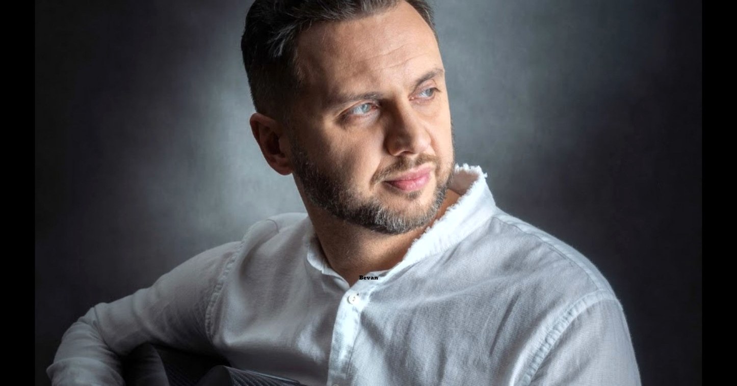 Koncert poetycki Marcina Stycznia w hołdzie Janowi Pawłowi II już jutro w Gostyninie