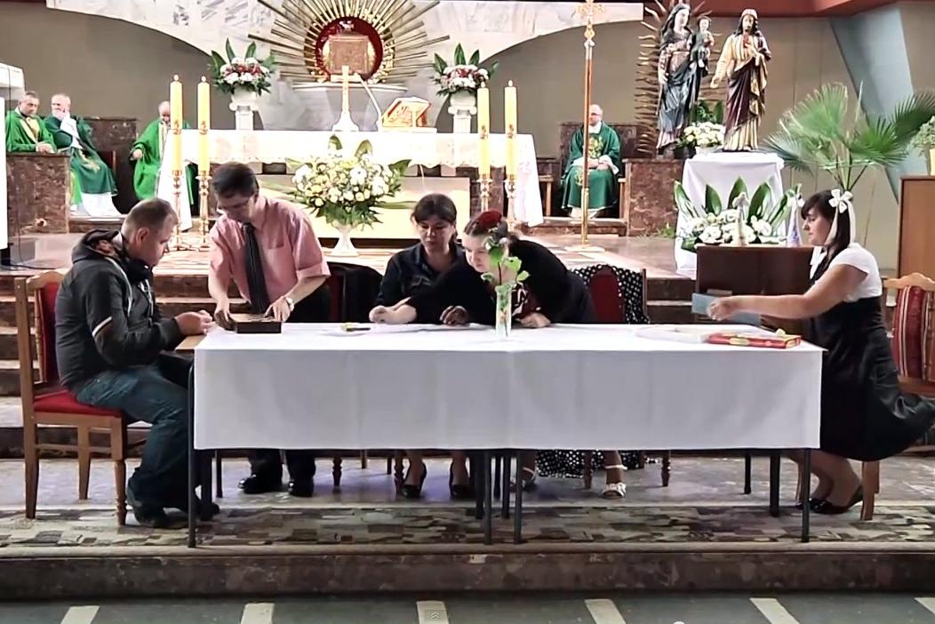 Przedstawienie "Okno na świat" w wykonaniu WTZ