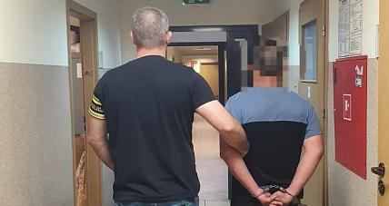 Nietrzeźwy Z Zakazem Wiózł Dw...