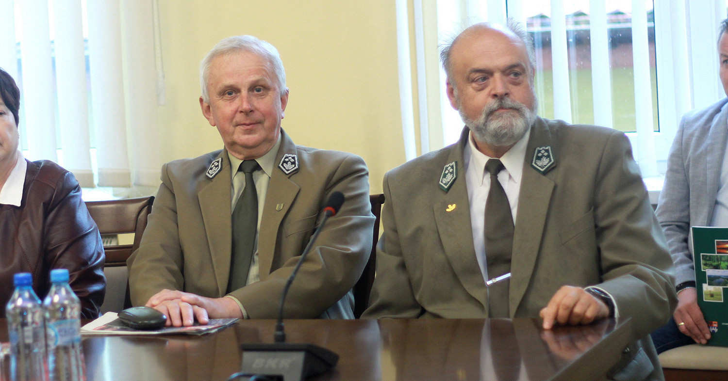 Jacek Liziniewicz pożegnany po 20 latach kierowania Nadleśnictwem Gostynin