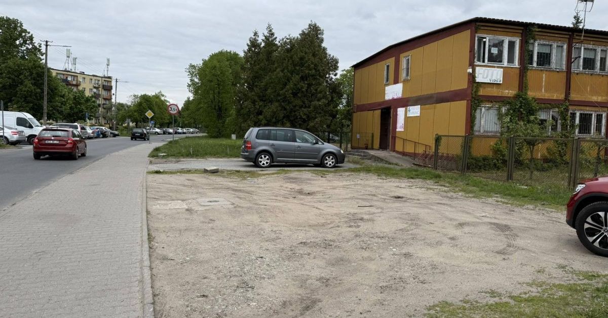 Powstaną nowe miejsca postojowe przy ulicy Bema