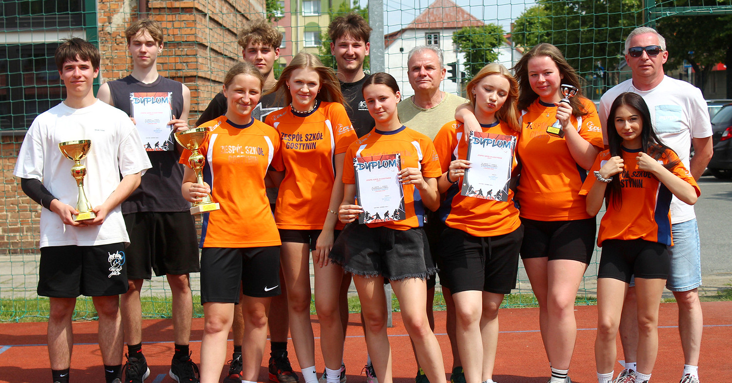 Elektryk tryumfuje w koszykówce ulicznej [ZDJĘCIA+WYNIKI]