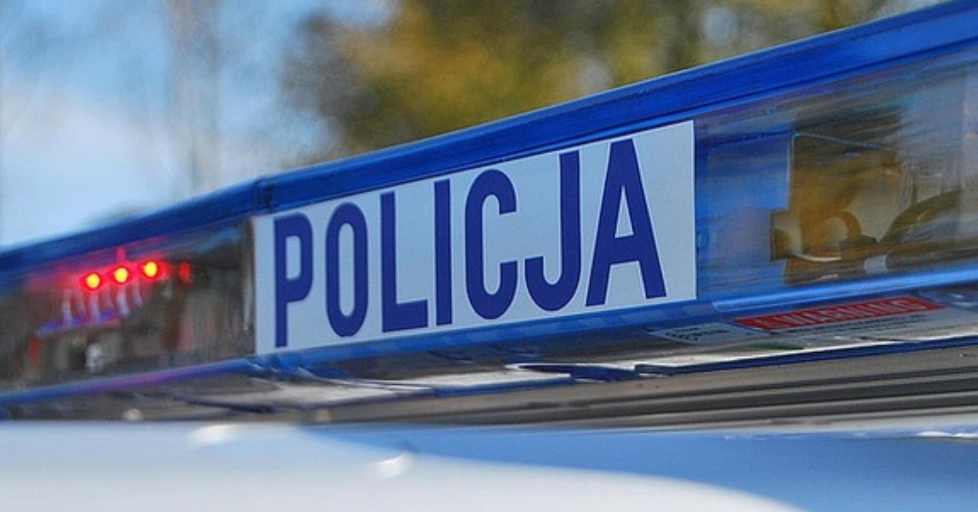 Na chwilę zatrzasnął się w windzie, na 3 lata może trafić za kratki