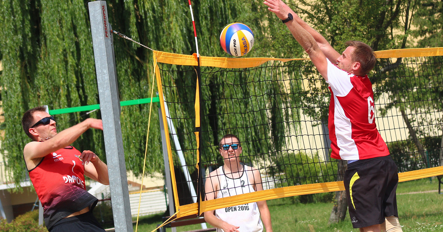 Kostrzewski i Bartczak triumfatorami turnieju "Plaża Bratoszewo 2025" [ZDJĘCIA+WYNIKI]