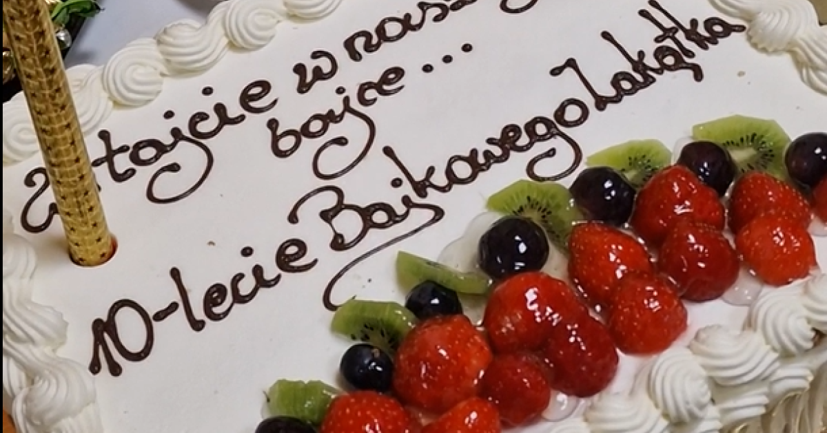 Bajkowy jubileusz w Gostyninie. Uroczyste obchody 10-lecia placówki, która wychowała całe pokolenie maluchów [ZDJĘCIA]