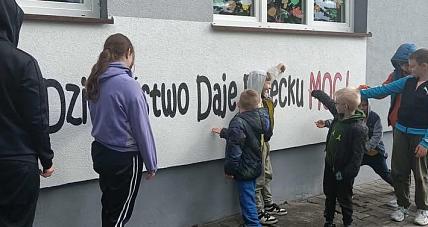 Zwykły Poniedziałek Zamieniony W...