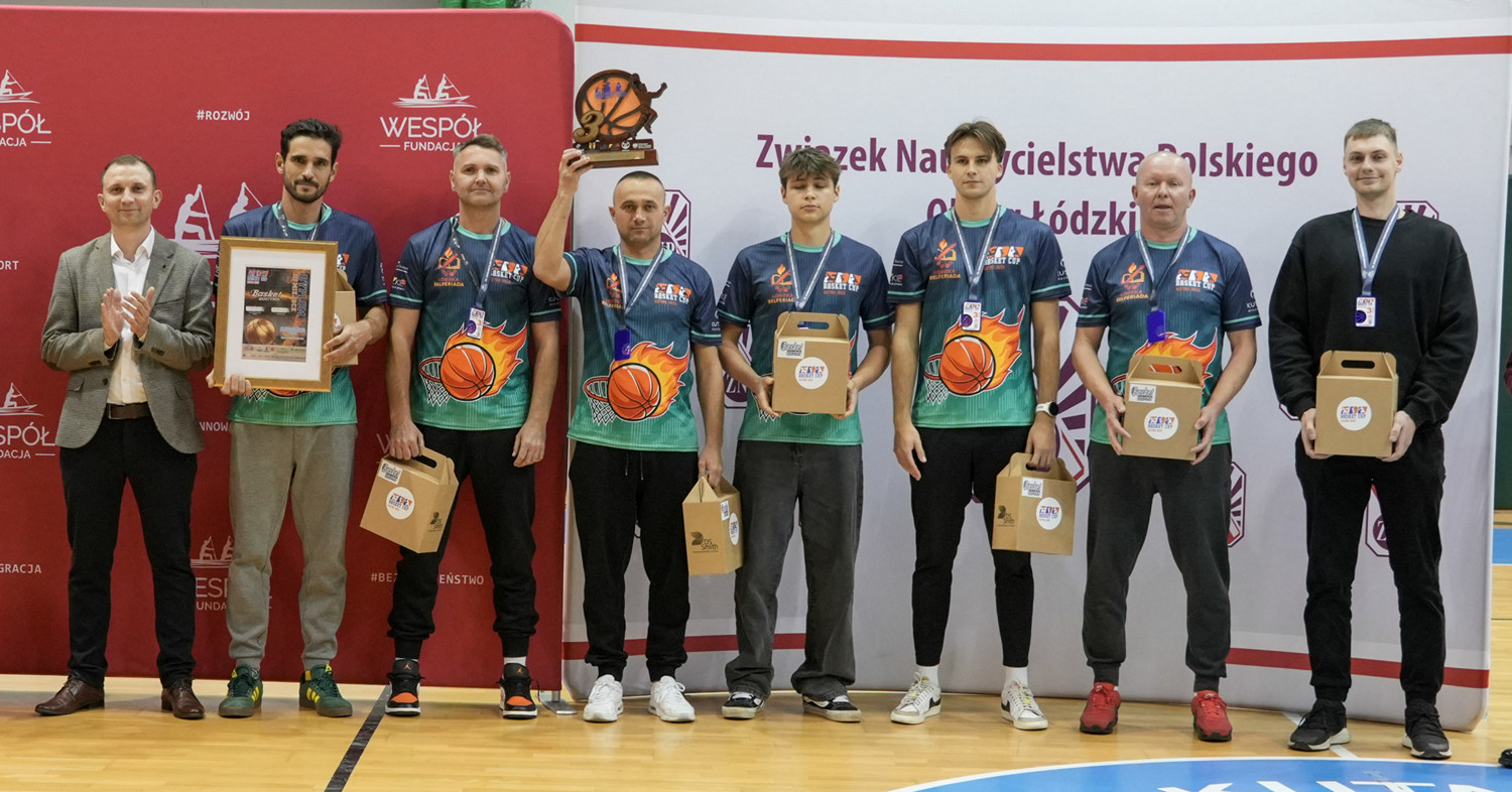 Sukces Basket Gostynin – brązowy medal mistrzostw nauczycieli! UKS New Basket również w grze [ZDJĘCIA]