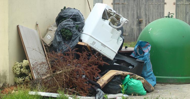 Radni zdecydowali o zmianach w odbiorze śmieci. Chodzi o oszczędności [ZDJĘCIA]