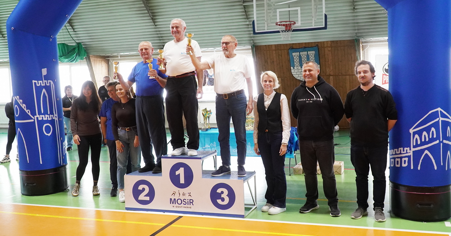 Wiek to tylko liczba. Gostynińscy seniorzy walczyli o medale i puchary [ZDJĘCIA]