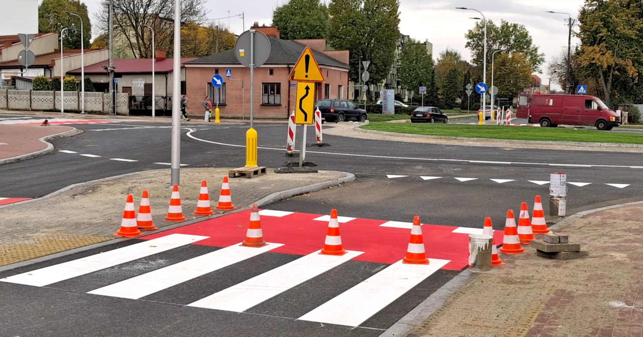 Nowe ronda w Gostyninie otwarte od piątku. Kierowcy, uwaga na zmianę organizacji ruchu! [ZDJĘCIA]