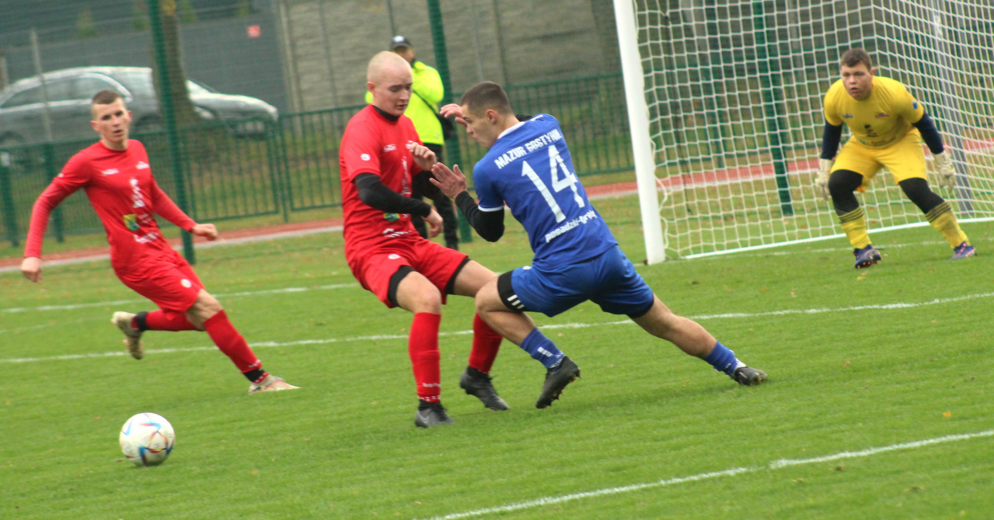 Mecz do jednej bramki. Kolejny hat-trick Kopaczewskiego z Mazura [ZDJĘCIA]