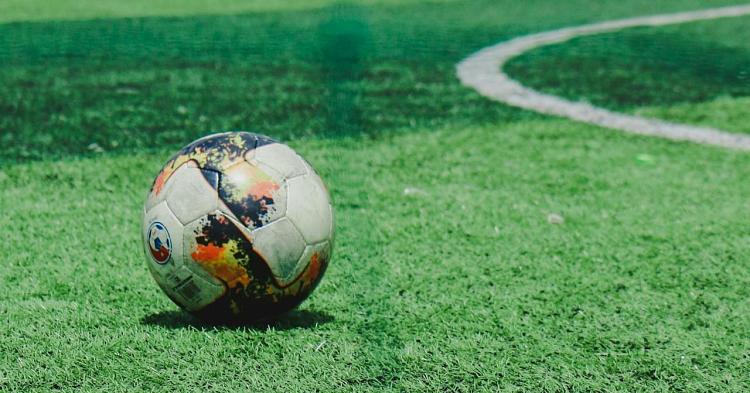 Walka była, gola zabrakło. Mazur uległ Błyskawicy