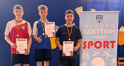 Młodzi Pingpongiści Z Powiatu G...