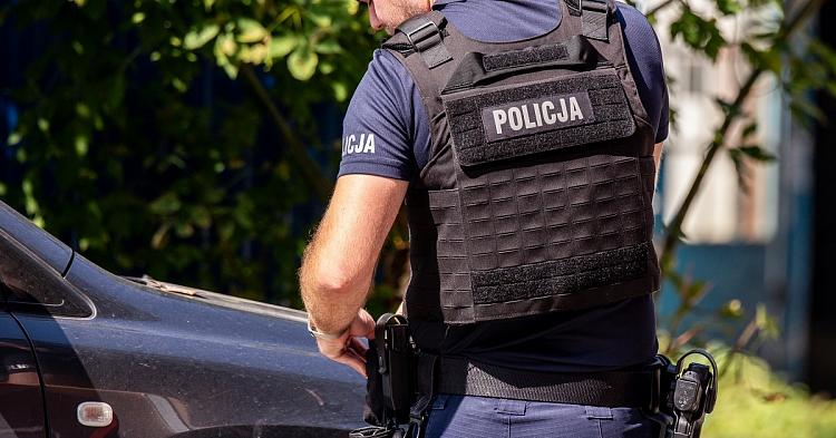 Spada liczba zamachów samobójczych w Polsce, ale wciąż co trzecia próba kończy się zgonem