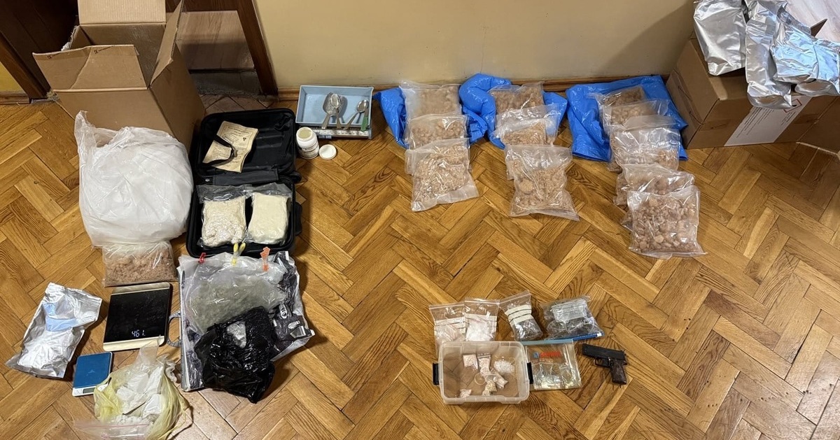 Rekordowe uderzenie w narkobiznes. Ponad 3 tony towaru nie trafiły na ulice Mazowsza [ZDJĘCIA]