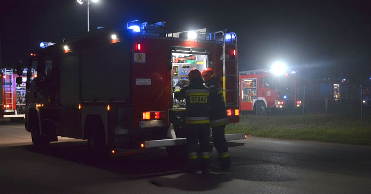 Kłęby dymu nad Galerią Wisła w Płocku. Ewakuowano 400 osób