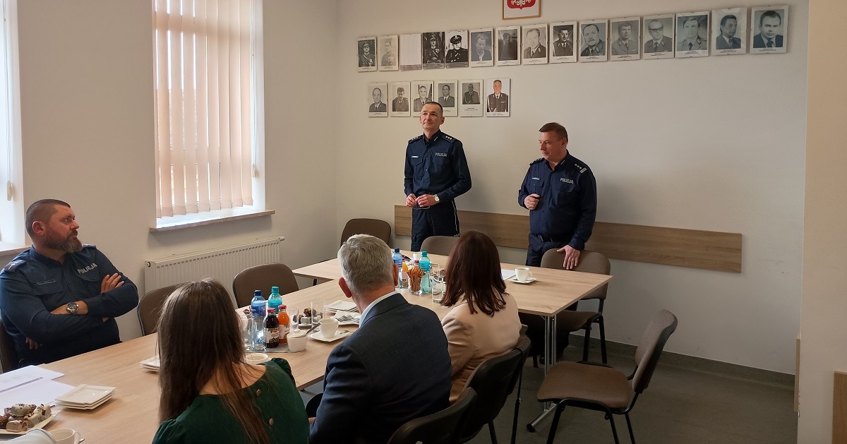 Więcej funkcjonariuszy na ulicach? Gostynińska policja wyznacza priorytety na 2026 rok [ZDJĘCIA]