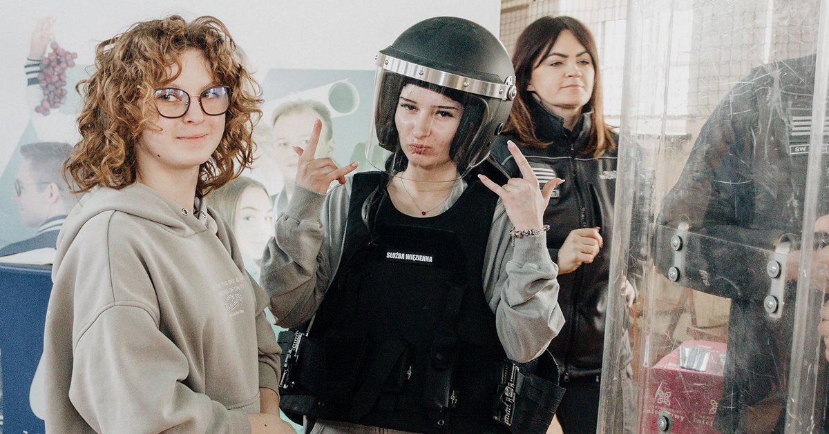 Pomoc w wyborze ścieżki zawodowej dla gostynińskich maturzystów [ZDJĘCIA]