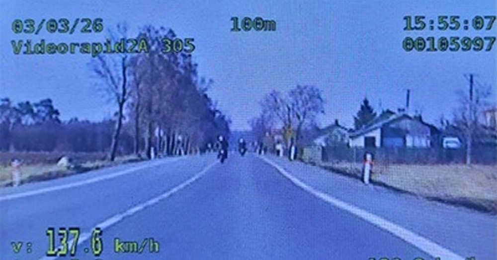 Z taką prędkością przez wieś? Policja zatrzymała pirata drogowego w BMW