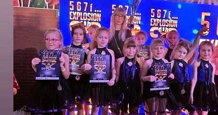 Trzy Medale Tancerek Szkoły ...