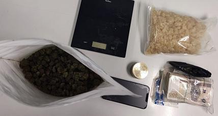 Kryminalni Uderzają W Dilerów. P...